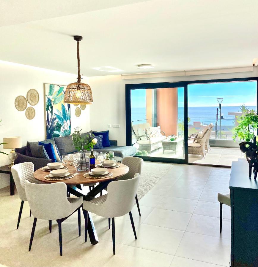 Luxury 3 Bedroom Apartment 300M From The Beach Fuengirola Exterior photo